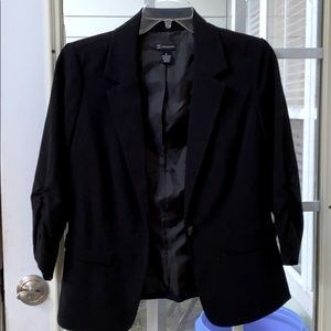Black 3/4 sleeve jacket